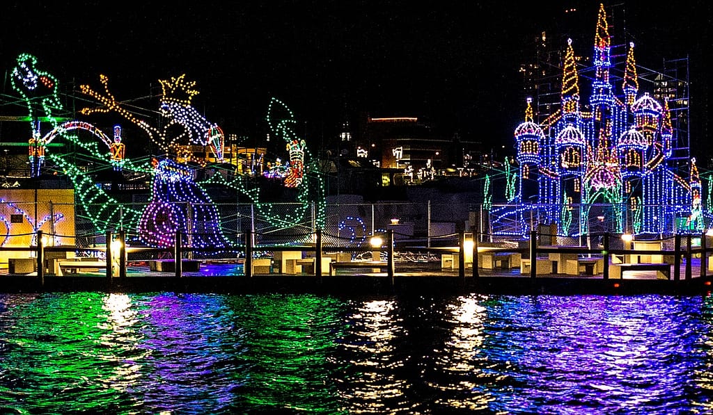 Coeur d’Alene Resort Holiday Lights 2025 reflecting on the lake at night