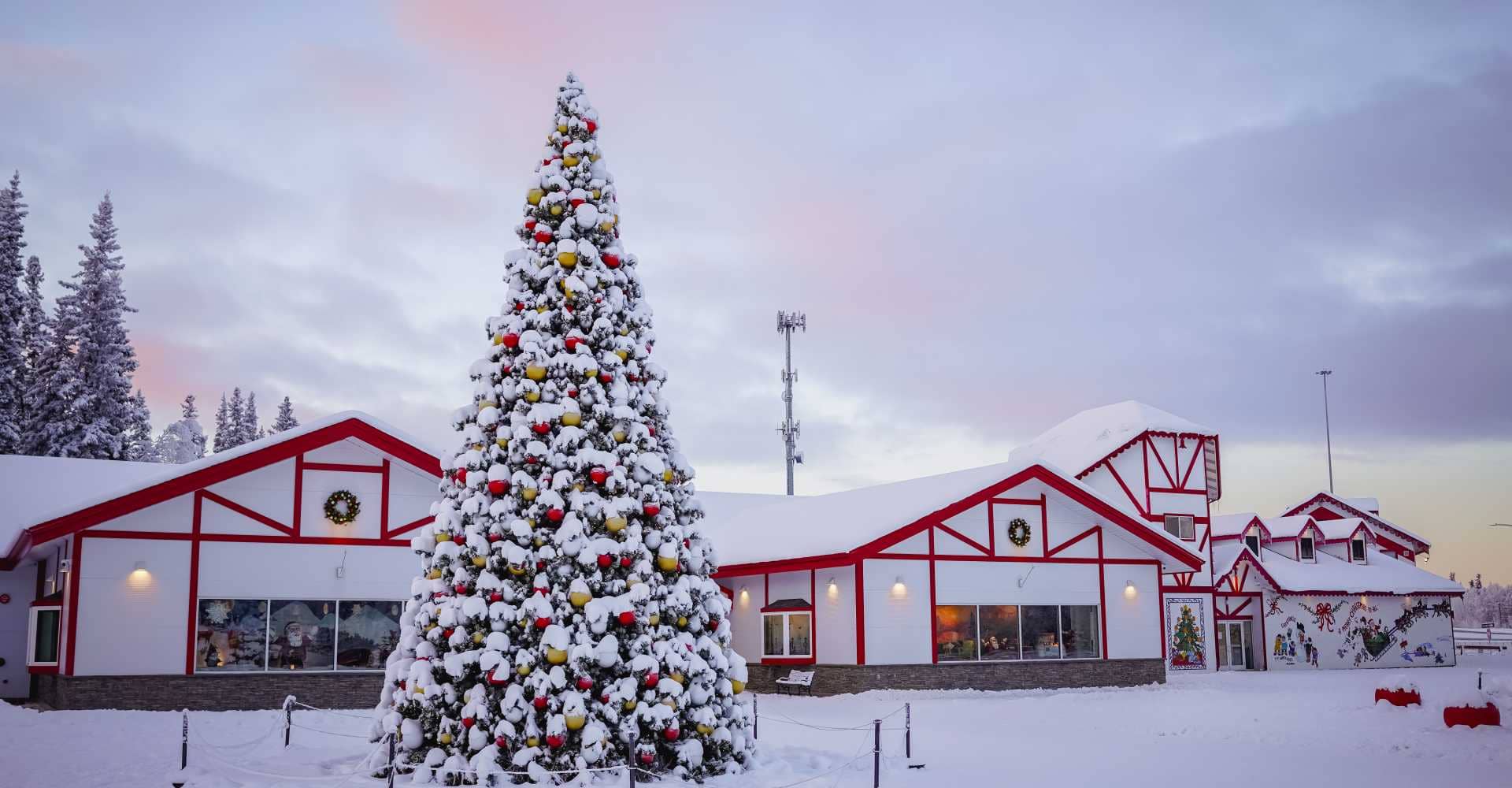 Things to Do in North Pole Alaska – Santa’s Wonderful Winter Hotspot! 4 Things